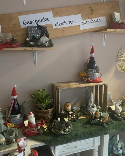 #Geschenke, #Geschenkideen, #Weihnachtsgeschenke, #Weihnachten, #Blumen, #BlumenLiebe, #GeschenkeLiebe, #GeschenkeLiebevollVerpackt, #Kreativ, #Hauenstein, #Pirmasens, #SüdlicheWeinstraße, #dahnerfelsenland