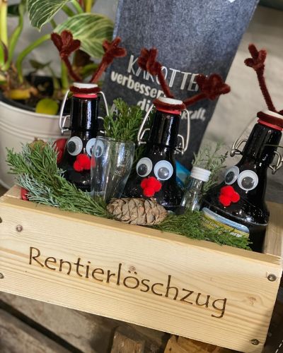 #Weihnachten, #Weihnachtsgeschenke, #GeschenkeFürMänner, #Geschenke, #Deko, #DekoIdeen, #DecoLiebe, #Blumen, #Blumenstrauß, #BlumenLiebe, #Weihnachtsstern, #Kreativ, #Auenstein, #SüdlicheWeinstraße, #Pirmasens, #dahnerfelsenland